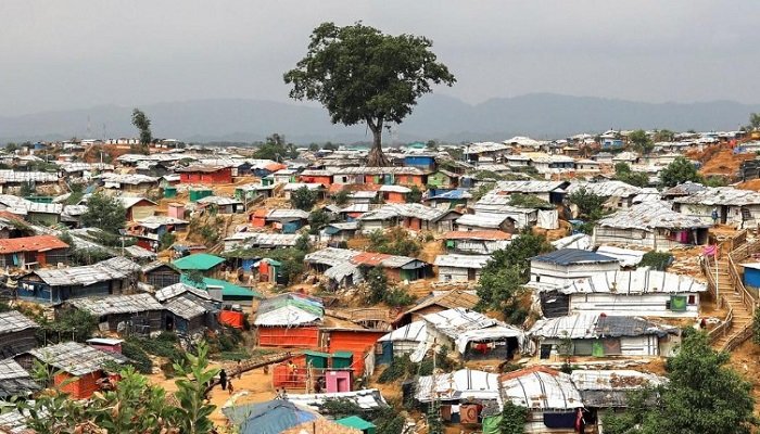 নিহত ১ রোহিঙ্গা ক্যাম্পে ফের গুলি